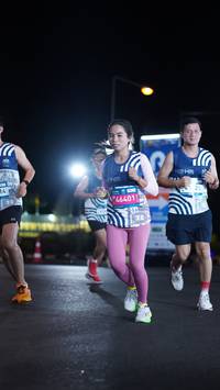 BIB: 079
                            <button type="button" onclick="openModal(23090638)" class="btn btn-primary btn-sm float-right btn-popup" data-toggle="modal" data-target=".modal-high-quality">
                        <i class="fas fa-shopping-cart"></i> Add to Cart
                    </button>
                                            <button type="button" onclick="isThisMe(23090638, true)" class="btn btn-success btn-sm float-right btn-popup btn-isme hidden" data-toggle="tooltip" data-placement="bottom" title="นี่คือรูปของคุณใช่ไหม คลิกที่นี่เพื่อเอาเข้าอัลบั้ม">
                        <i class="fas fa-plus"></i> Add to album
                    </button>
                    <button type="button" onclick="isThisMe(23090638, false)" class="btn btn-warning btn-sm float-right btn-popup btn-isnotme hidden">
                        <i class="fas fa-ban"></i> Remove from album
                    </button>